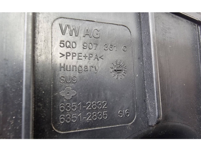   Pojistková skříňka 5Q0907361C, 63512835   Audi A3 S3 8V 2014