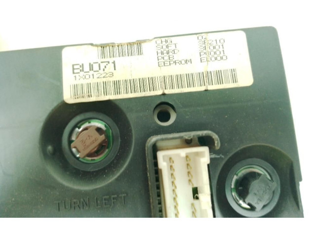 Přístrojová deska  Nissan Almera 1998 1X01223  