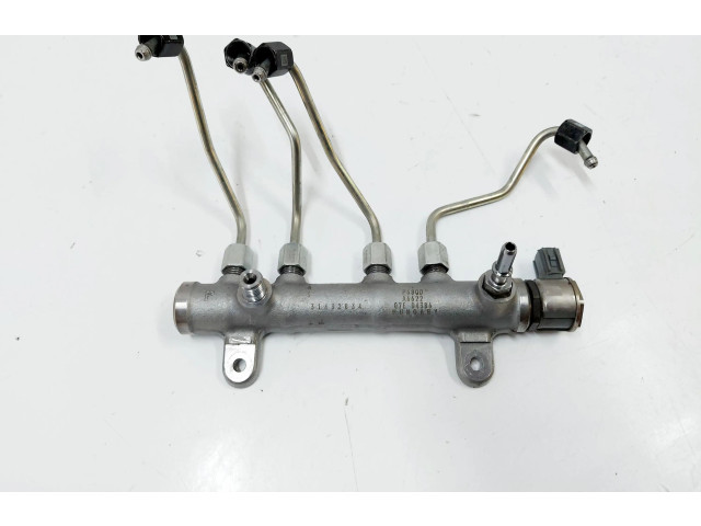 Vstřikovací lišta 31432834   Volvo V60     