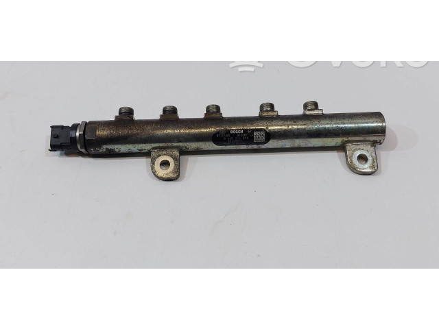 Vstřikovací lišta 55209572   Opel Vectra C     