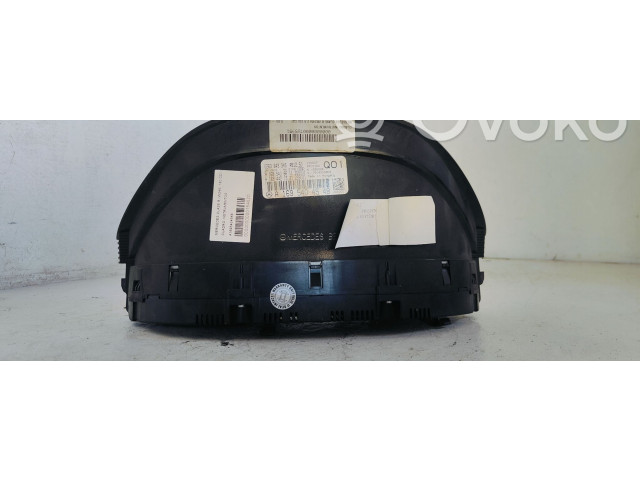 Přístrojová deska  Mercedes-Benz B W245 2005 A1695404548  