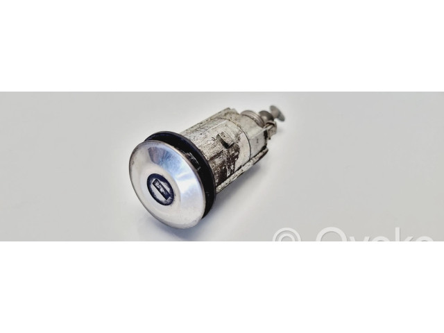 Комплект блоков управления MR951770, MM0038001   Mitsubishi Colt