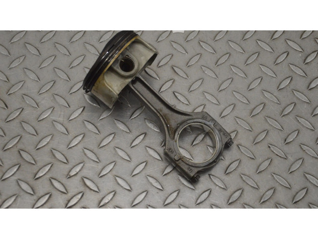 Píst 9A11031400R   Porsche 911 991    MA1.03 