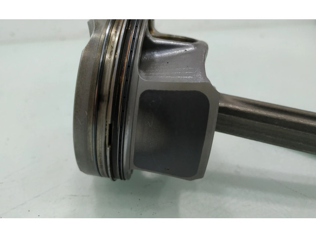 Píst 980726038001   Citroen C4 SpaceTourer    HN05 