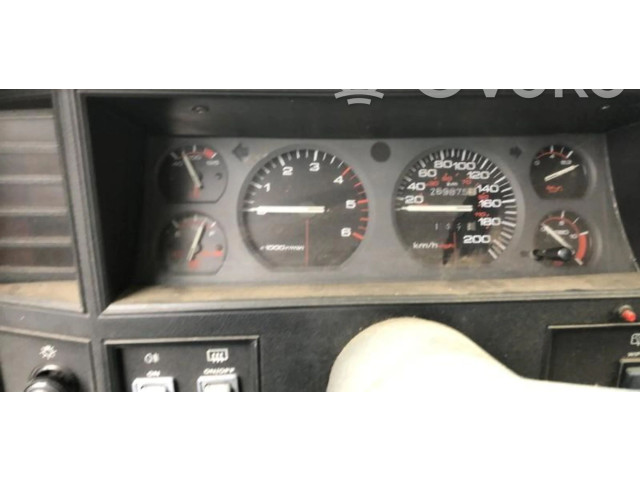 Přístrojová deska  Jeep Cherokee 1994   