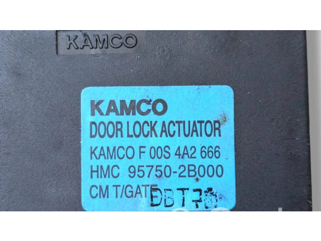 Замок багажника 95750-2B000, 81230-2B000    Hyundai Santa Fe 2006-2012 года