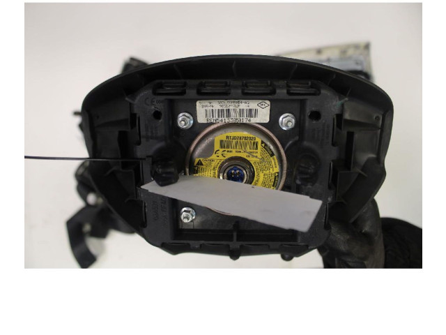 Подушка безопасности водителя 985109782R   Dacia Sandero