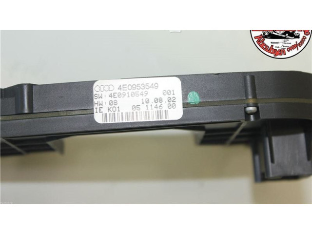 Топливная рампа 4E0953549A   Audi A8 S8 D3 4E  