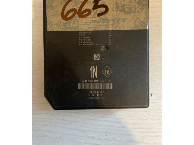   Pojistková skříňka 284B66727R, 2927632482   Renault Megane IV 2019