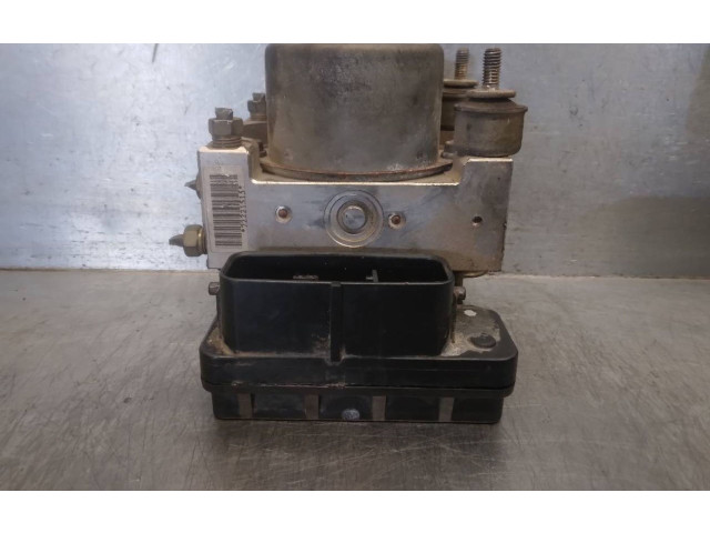 Jednotka ABS B25F437A0   Mazda 323 2000