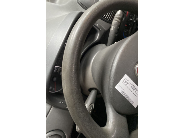 Руль Fiat Punto (188)  1999 - 2010 года 735473849      