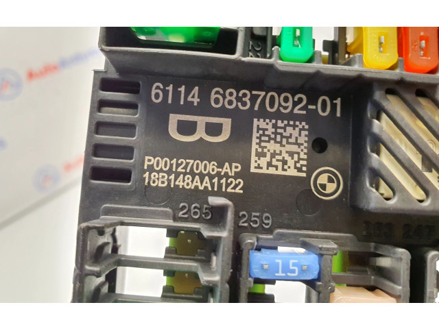 Блок предохранителей 6837092, 61146837092   BMW 5 G30 G31    