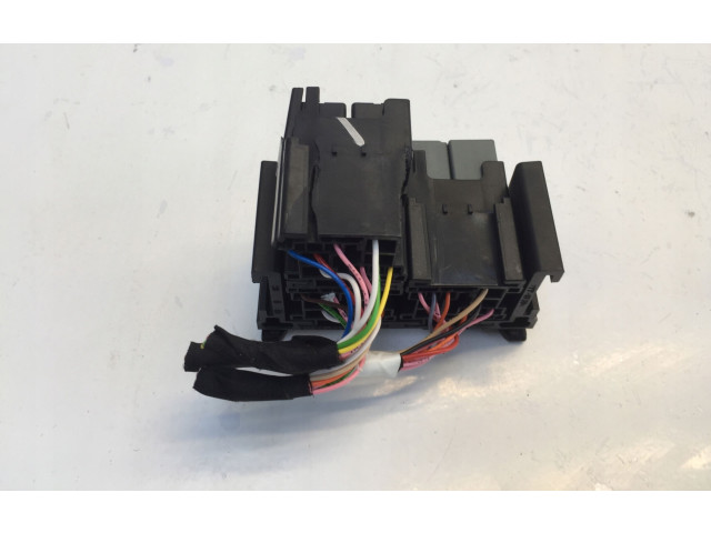   Pojistková skříňka 678835916R   Nissan Juke II F16 2021