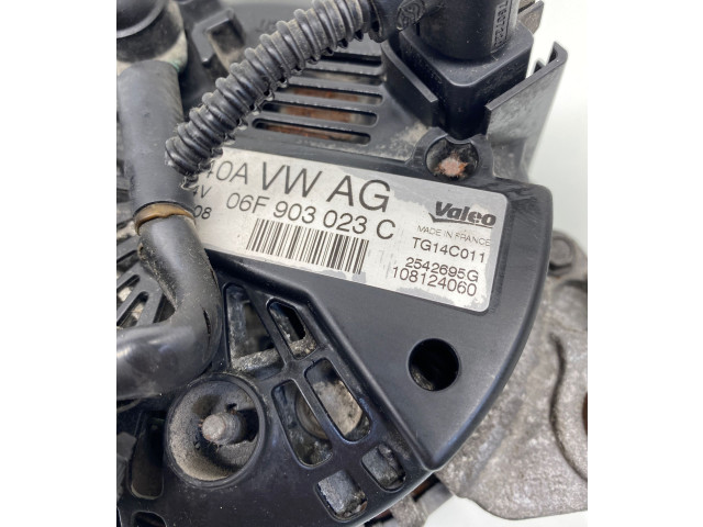 Генератор 06F903023C, 2542695G   Volkswagen Caddy      