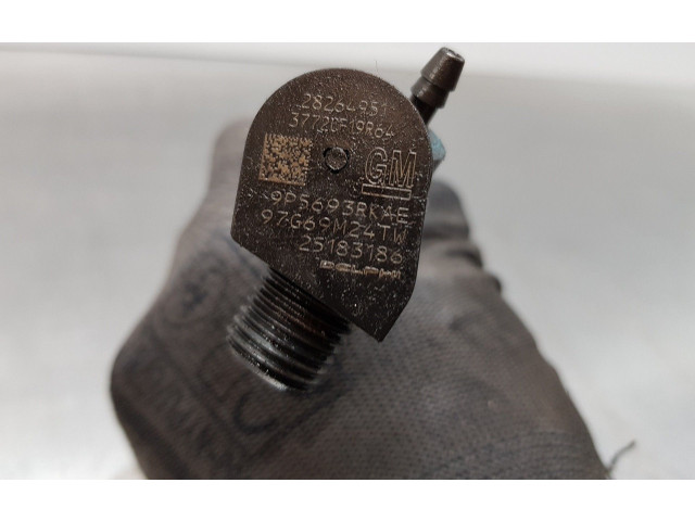 Vstřikovač 25183186, 28264951   Opel Antara    Z22D1 