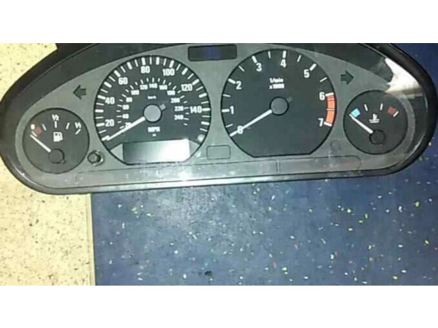 Přístrojová deska  BMW 3 E36 1991 118381862, 110008831007  