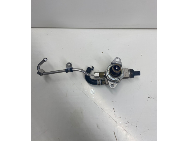 Vstřikovací čerpadlo 03C127026D, 03C026D   Volkswagen PASSAT B7    CAX 