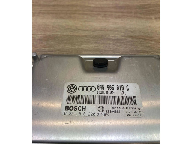 Řídící jednotka 045906019G, 0281010220   Audi A2 2000