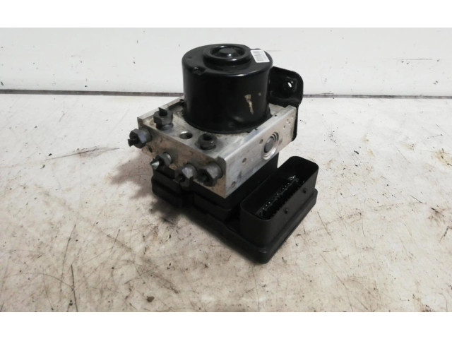 Jednotka ABS 8V512M110AD   Ford Fiesta 2012