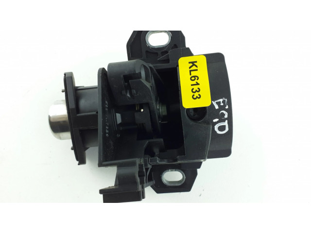 Замок багажника 7117926, 7167321    BMW 3 E90 E91 2005-2012 года