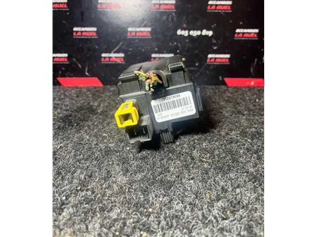 Блок предохранителей 9806192580   Citroen Jumpy    