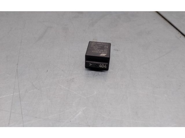 Блок предохранителей 7M0951253C   Seat Exeo (3R)    
