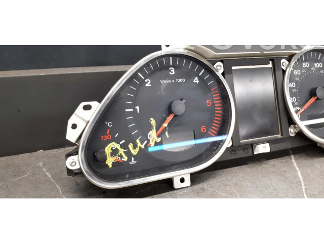 Панель приборов 4f0920980m   Audi A6 S6 C4 4A       