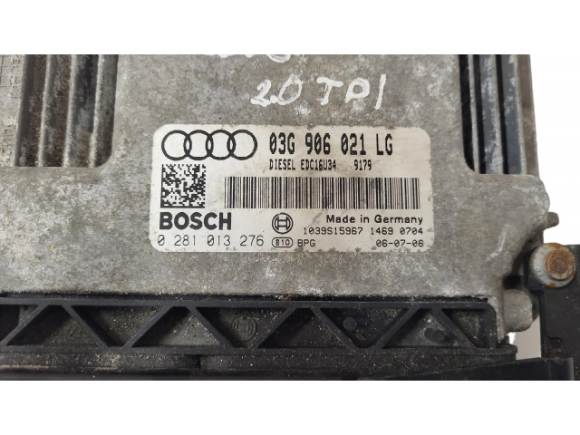 Блок управления двигателя 0281013276, 1039S15967   Audi A3 S3 8P