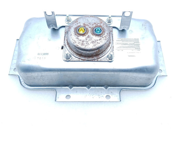 Подушка безопасности пассажира A1668602402   Mercedes-Benz GLS X166