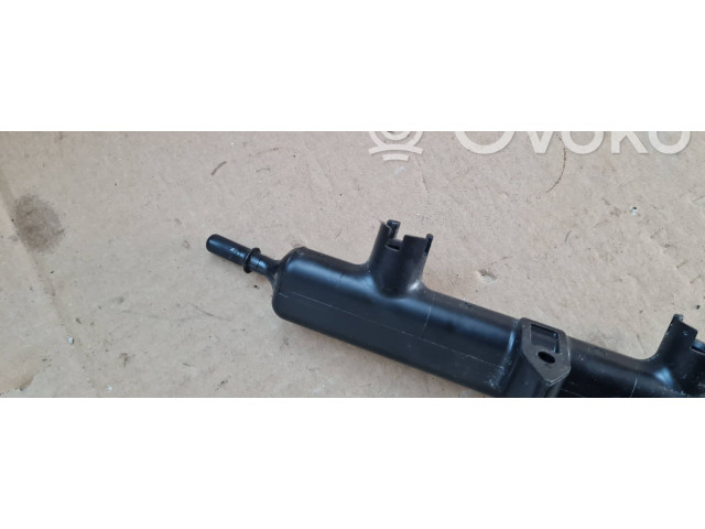 Vstřikovací lišta 05281429AA   Chrysler Pacifica    36RUAE 
