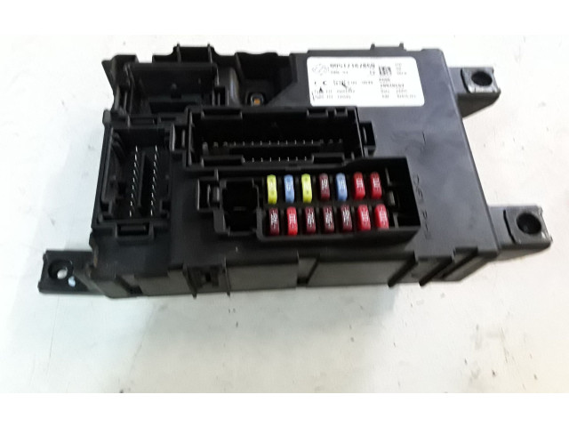 Блок предохранителей 00517187860, 00517187860   Fiat Grande Punto    