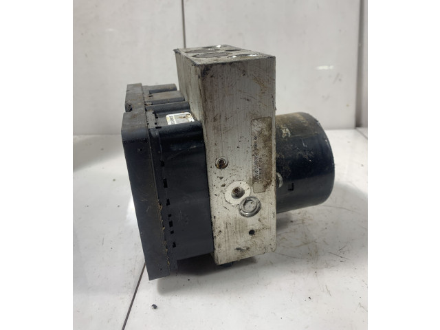 Блок АБС 7L0614111B   Volkswagen  Touareg I  2002-2010 года