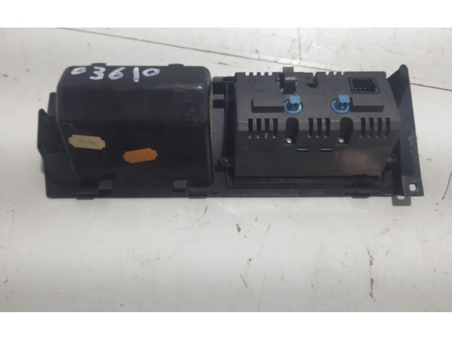 Дисплей    7700808845   Renault Safrane