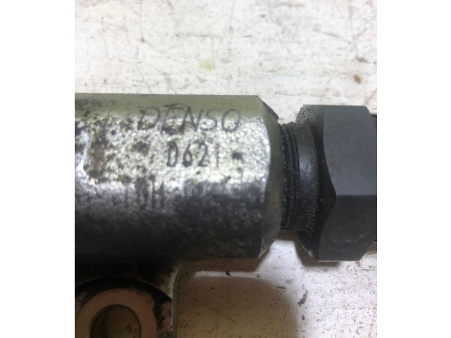 Vstřikovací lišta D621   Toyota Corolla Verso E121     
