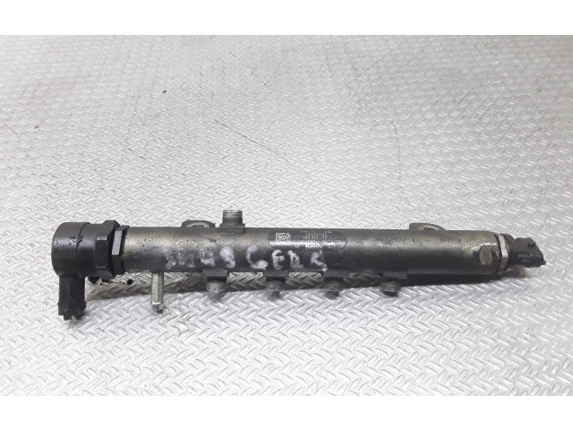 Vstřikovací lišta 0445214057, 55200251   Opel Vectra C     
