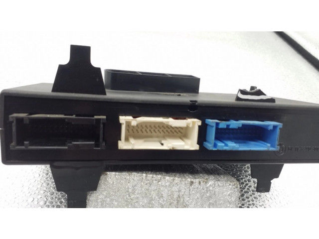 Блок управления климат-контролем 8390900, 084821050   BMW 3 E36