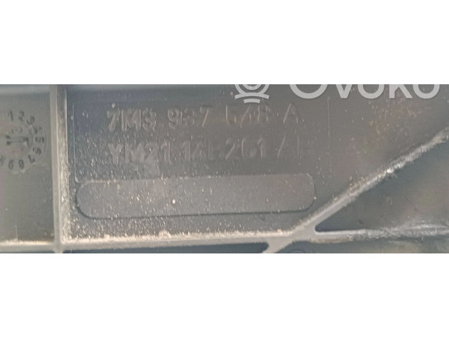 Блок предохранителей  7M3937548a   Volkswagen Sharan    