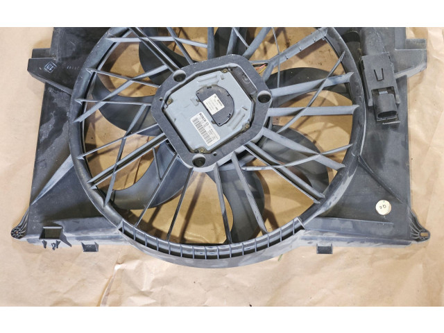 Вентилятор радиатора     0130706800, A2305000093    Mercedes-Benz SL R230 