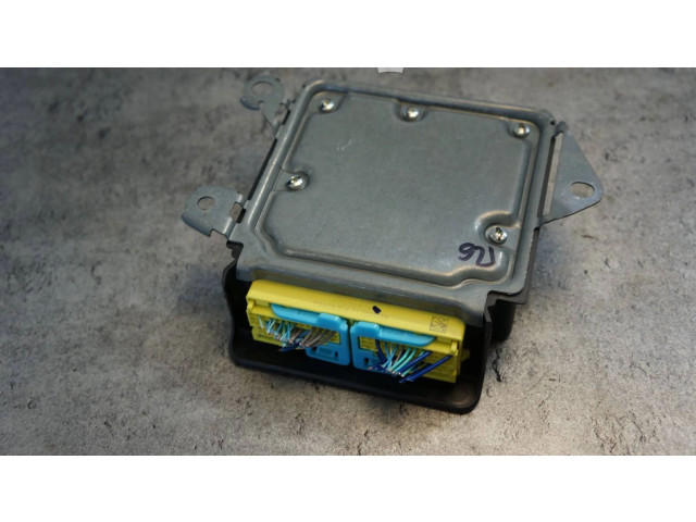 Блок управления надувных подушек 77960-TGG-E010-M4   Honda Civic X