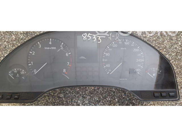 Панель приборов 4D0919033F   Audi A8 S8 D2 4D       