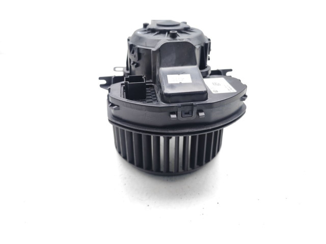 Вентилятор печки    7P0820021C, 0130115560   Volkswagen Touareg II