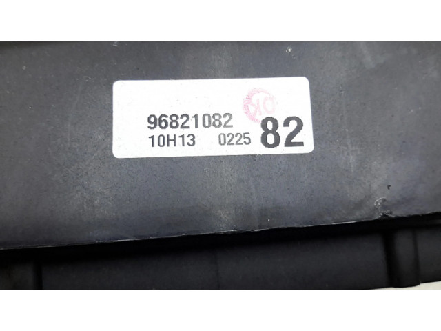   Pojistková skříňka 96821082   Chevrolet Captiva 2010