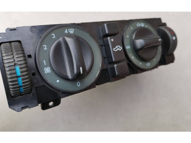 Блок управления климат-контролем 2028300485   Mercedes-Benz C W202
