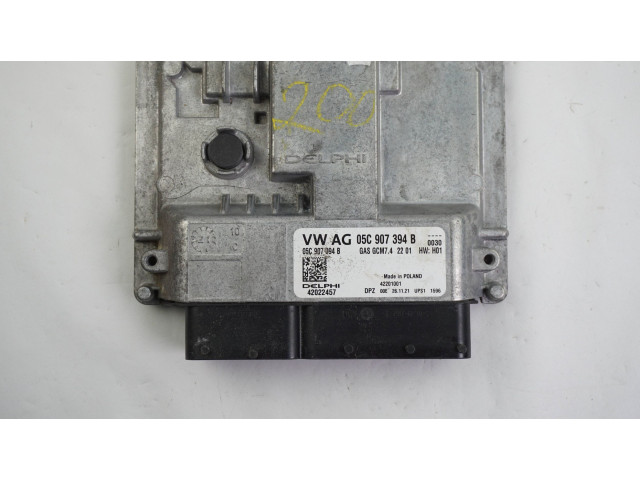 Блок управления двигателя 05C907394B   Audi A3 8Y