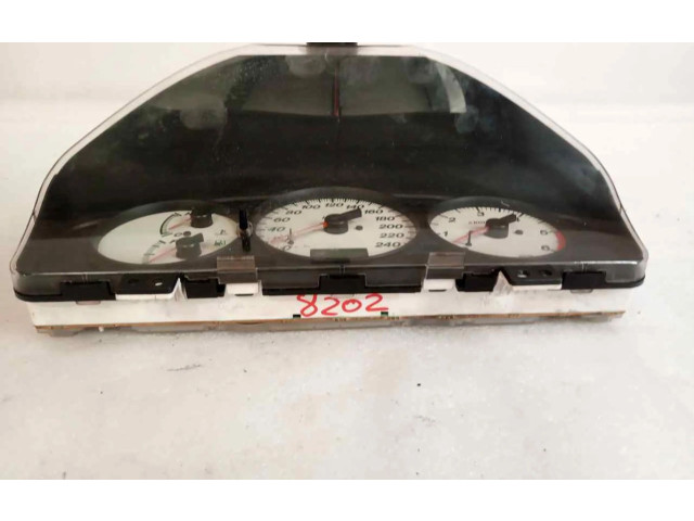 Панель приборов 0RGH0R   Mazda 626       