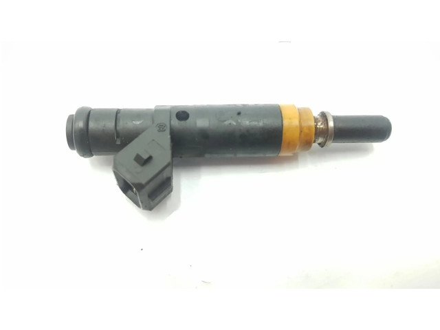 Vstřikovač 13537506924, 7506924   BMW 1 E81 E87  pro benzínový motor 4.4  