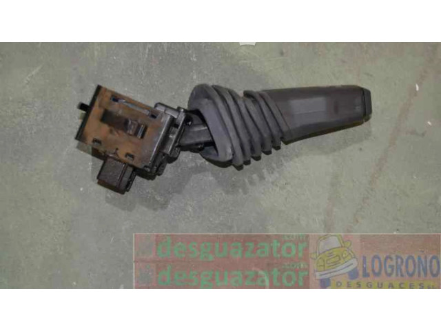 Ручка стеклоочистителей 96628752, 109790   Opel Antara