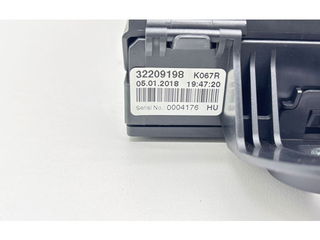   Pojistková skříňka 31346672, 32209198   Volvo XC60 2018