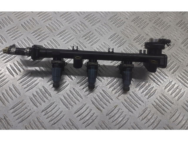 Топливная рампа 0003096V006   Smart ForTwo I  