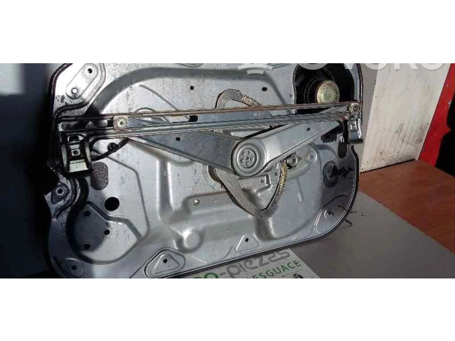 Zpětné zrcátko  Ford Focus 2006  4M5T14A389  